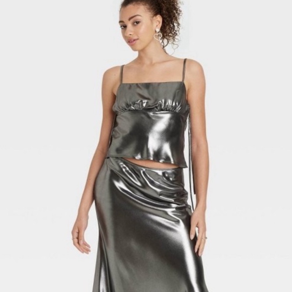 NWT Wild Fable Silver Trumpet Tank Top with Tied Sides